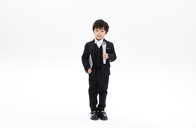 What shoes are good for children’s suits